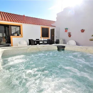 - Mar - Private Outdoor Jacuzzi - Wifi & Airco - By Bedzy Hébergement de vacances Albufeira