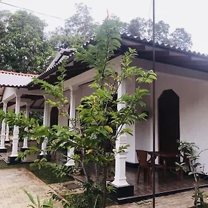 https://pidurangala-villas.kandyhotelsnow.com