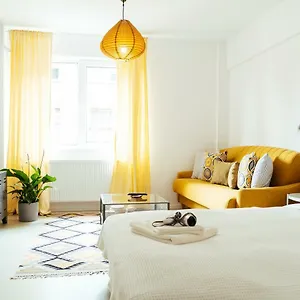 https://top-location-queen-elizabeth-studio-flat.bucharesthotelsnow.com